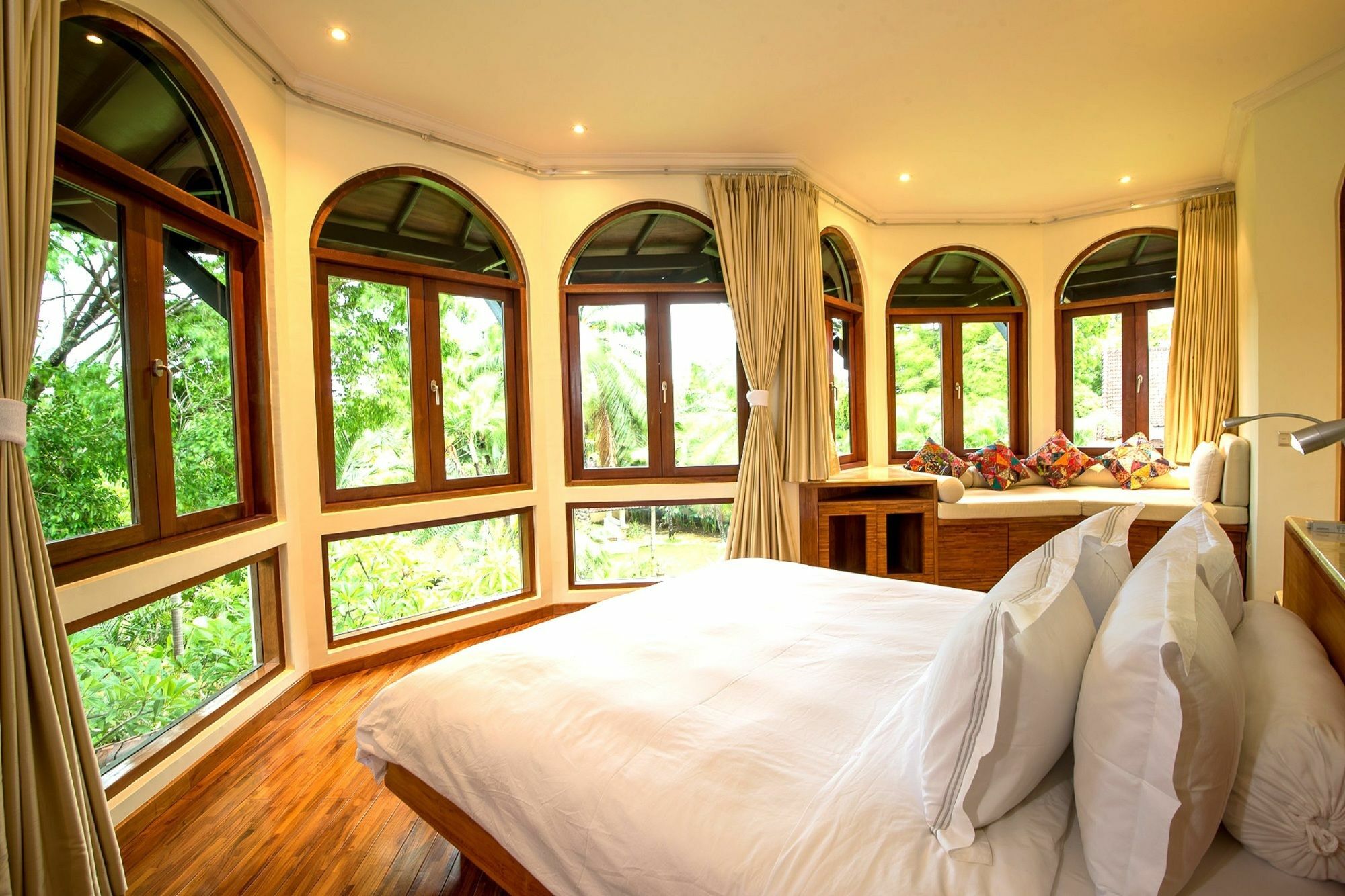 Urbanest 3* Seminyak (Bali)
