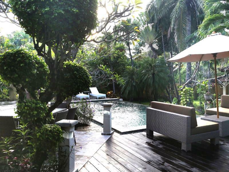Urbanest Penginapan Seminyak (Bali)